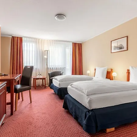 Hotel Invite An Der Kaiserburg 3*