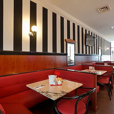 Invite An Der Kaiserburg 3* Norymberga