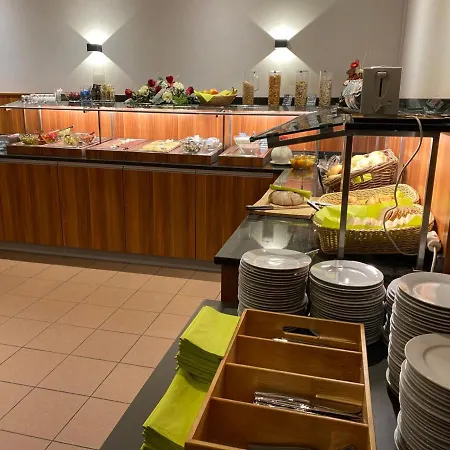 Azimut Hotel