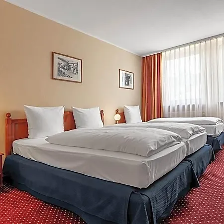 Azimut Hotel 3*