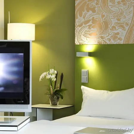 Azimut Hotel