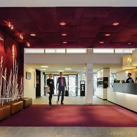Azimut Hotel 3*