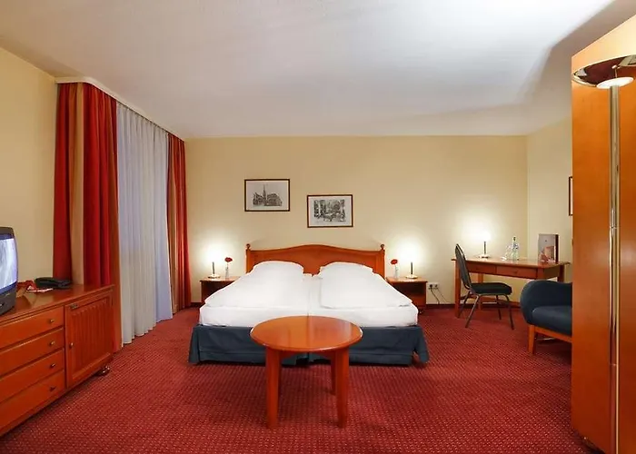 Invite An Der Kaiserburg 3*