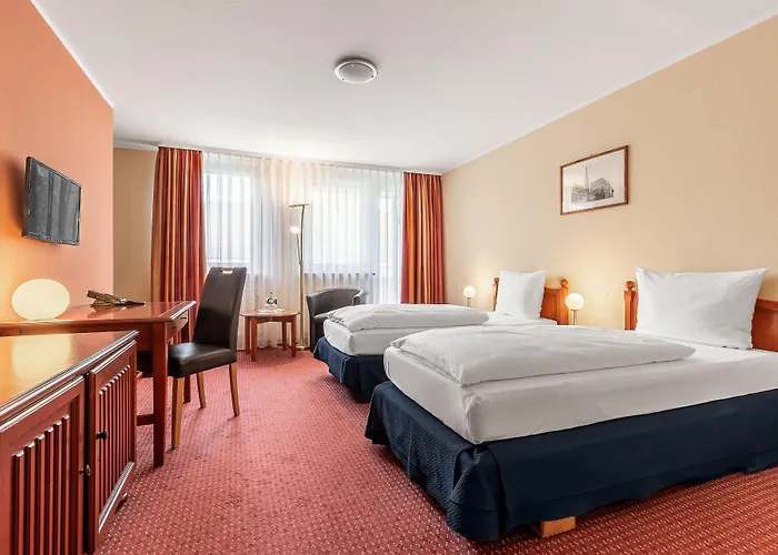 Hotel Invite An Der Kaiserburg 3*