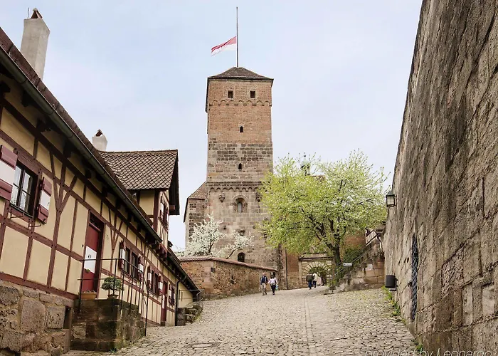 Hotel Invite An Der Kaiserburg 3*